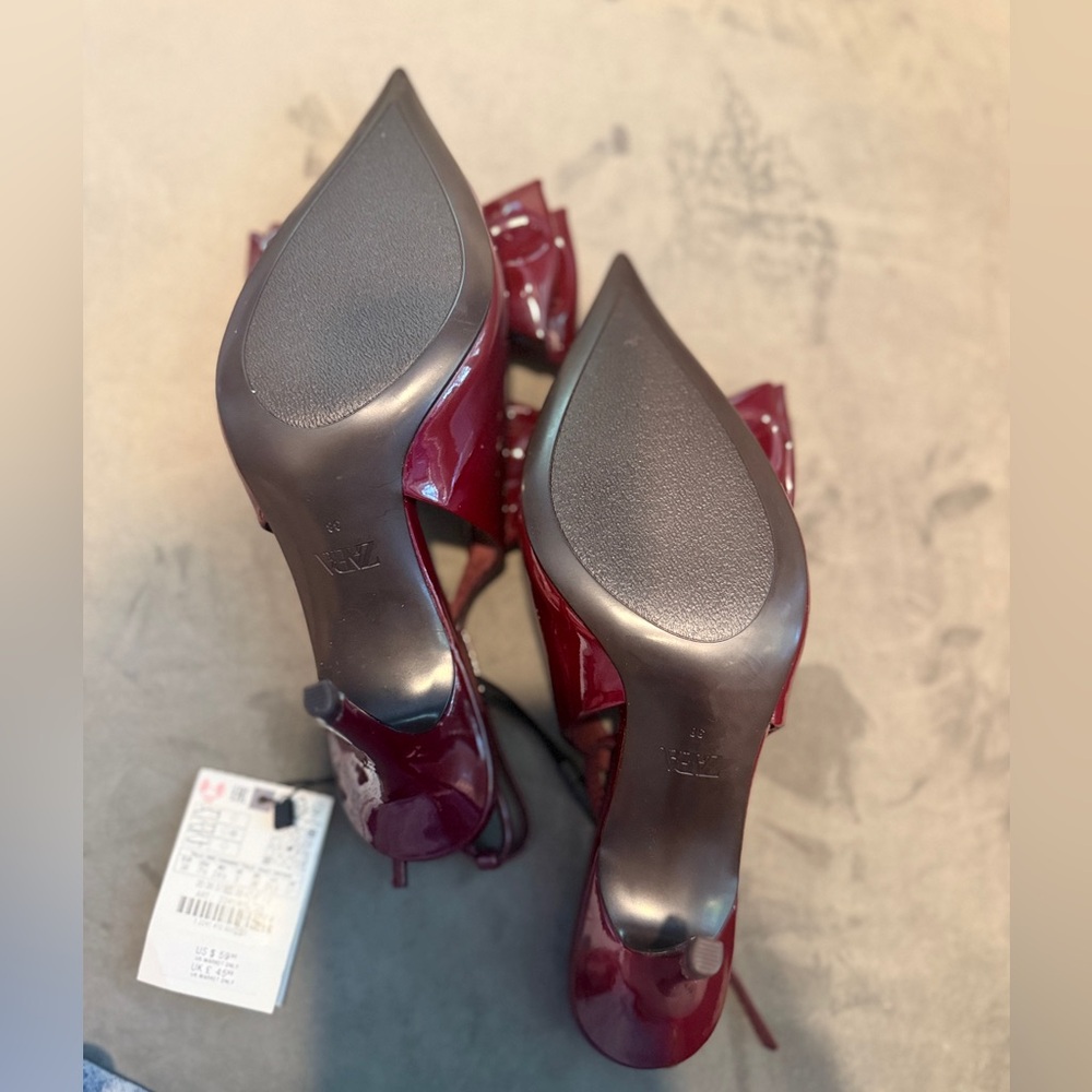 Zara Burgundy Patent Bow Pointed Toe Slingback Heels - Picture 4 of 7